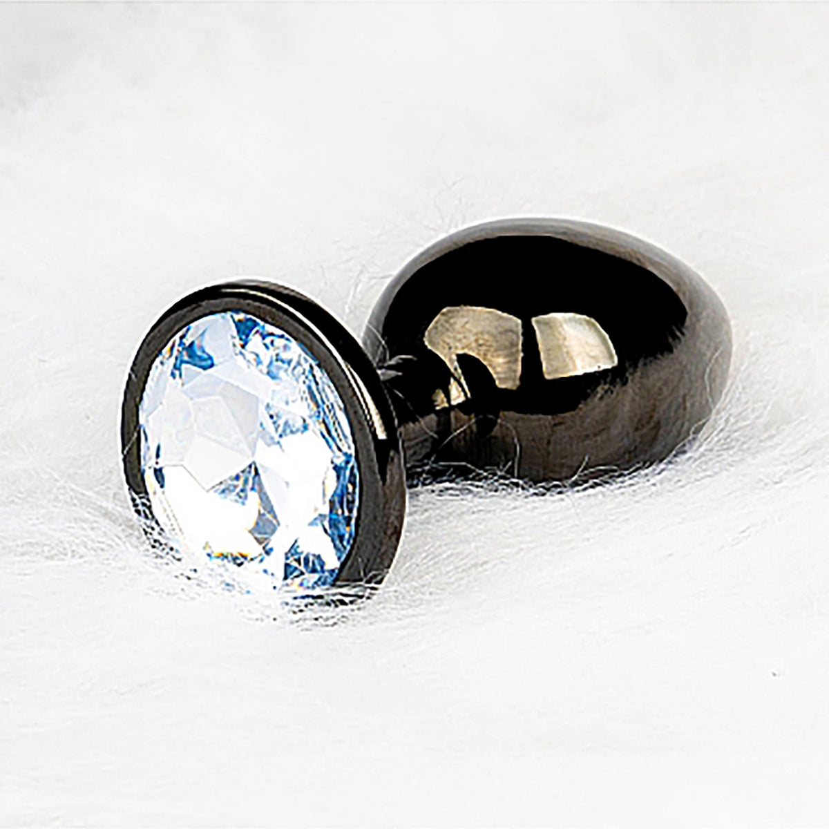 Shots Ouch! Round Gem Butt Plug Small - Gunmetal/Diamond