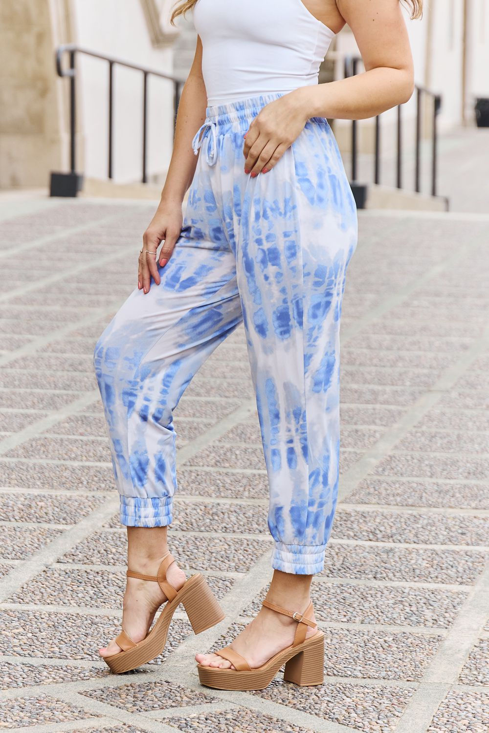 And The Why Come Again Tie Dye Printed Casual Joggers